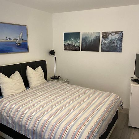 Apartment Im Herzen Von Бремгартен Екстериор снимка