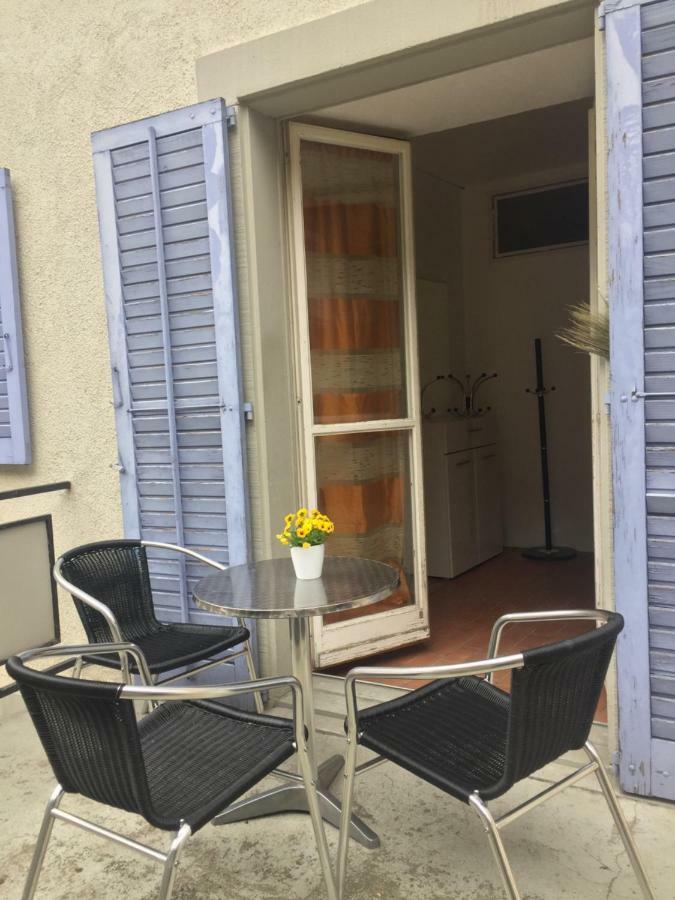 Apartment Im Herzen Von Бремгартен Екстериор снимка