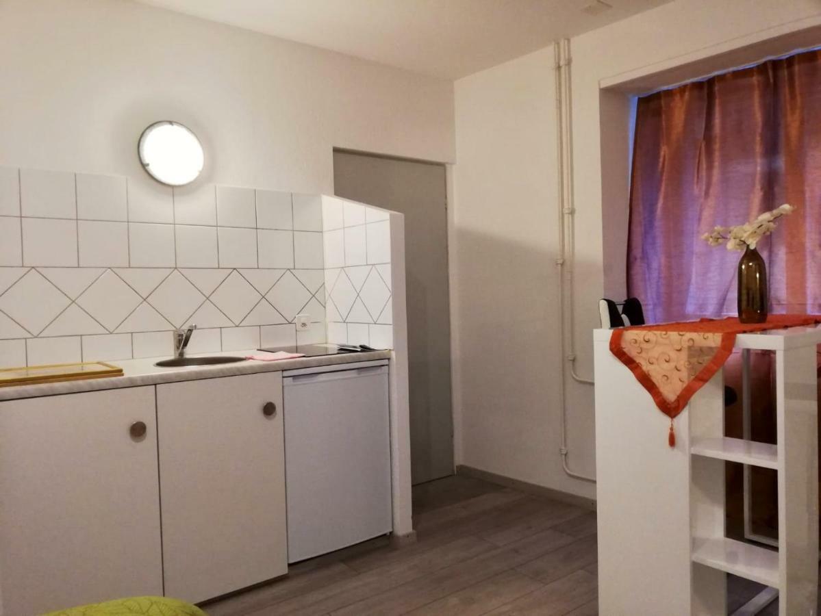 Apartment Im Herzen Von Бремгартен Екстериор снимка